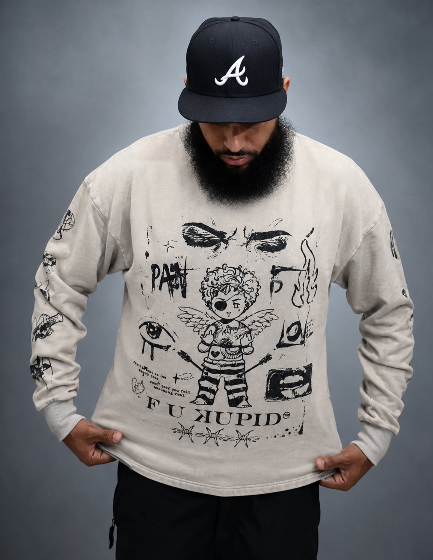 Pain is Love Crewneck - White